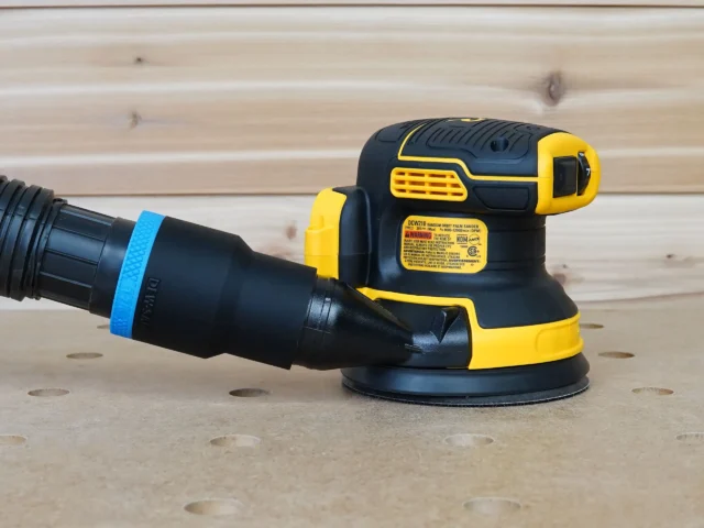 36mm Hose Adapter for Dewalt sander to use your Festool hose and your Festool 36mm hose with the Dewalt cordless sander