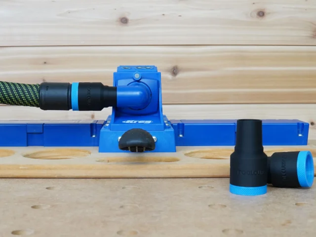 The ToolCurve hose adapter for the Kreg K5 pocket hole jig is a great way to have a dust free work place and keep your lungs free from the dust when woodworking