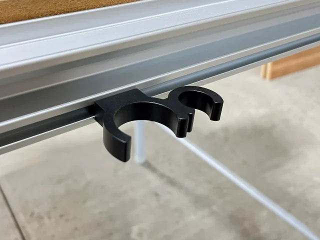 Festool 27mm hose and plug it holder for Festool MFT table made out of Aluminum