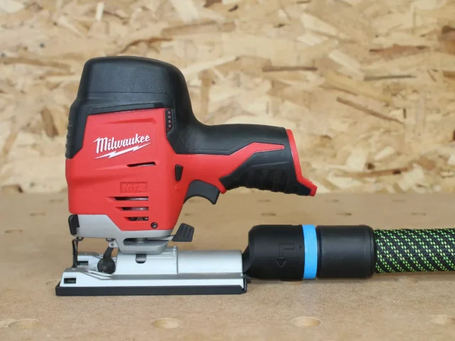 Connect your Festool Dust Extractor for to your M12 Jigsaw for improved health and dust.