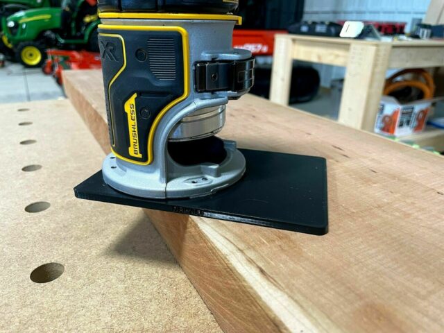 support your Dewalt 18v router with extended base plate