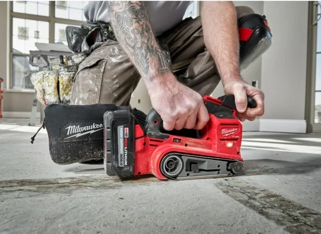 Milwaukee M18 Cordless Belt sander