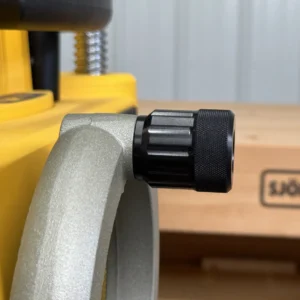 Dewalt 735x Aluminum Stubby Knob in Black