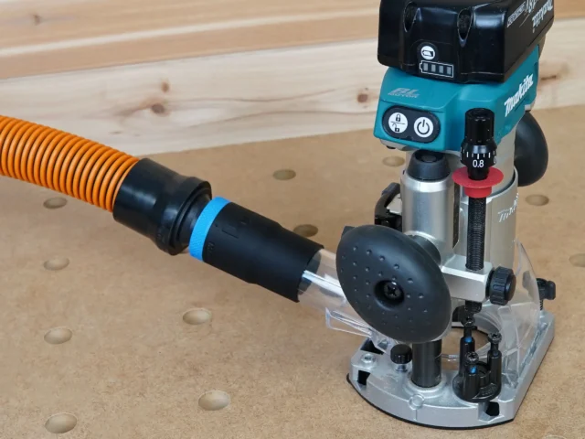 Makita 18v plunge router hose adapter to use with your standard shop vac 1 1/4" hose