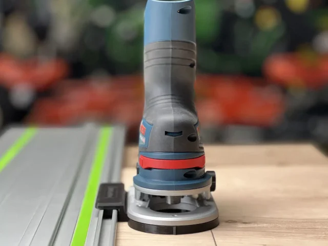 guide rail router adapter for track saw guide rails