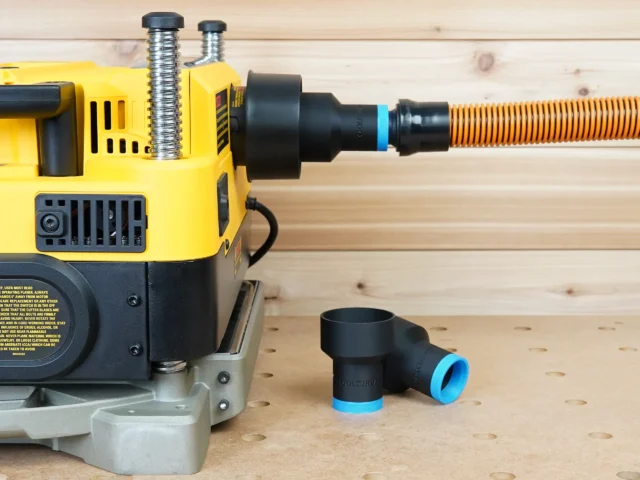 1-1/4" Hose Adapter for the Dewalt 735 Plaenr for improved dust collection