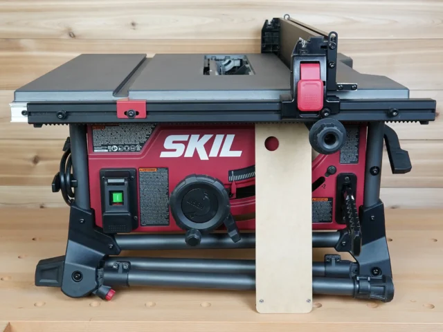 White zero clearance insert mounted on a SKIL 10" TS6307 table saw, shown from above
